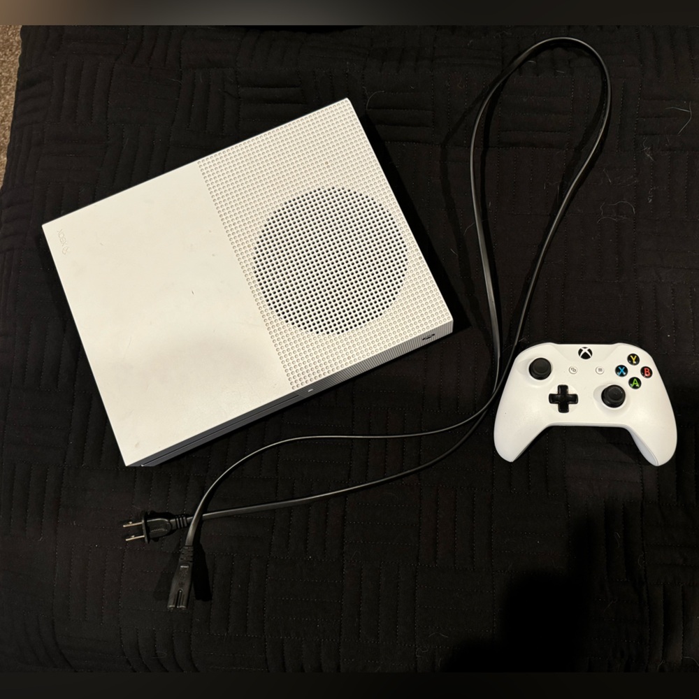 Xbox One S 1TB